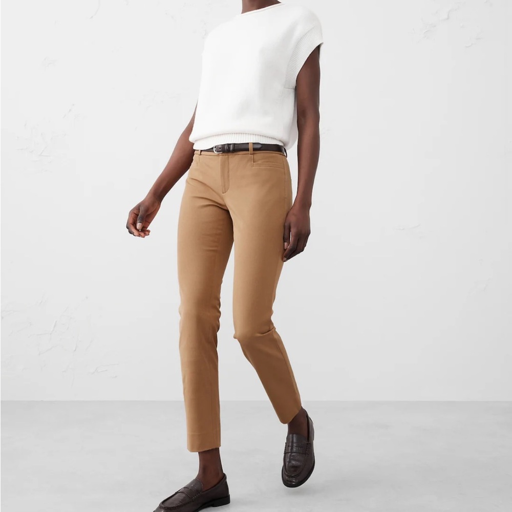 Banana Republic, Women’s Mid-Rise Sloan Pant, Size 00P, Tan